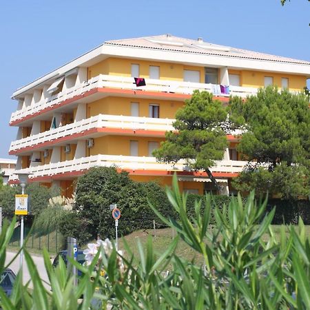 Condominio Carina Sud Bibione Eksteriør bilde