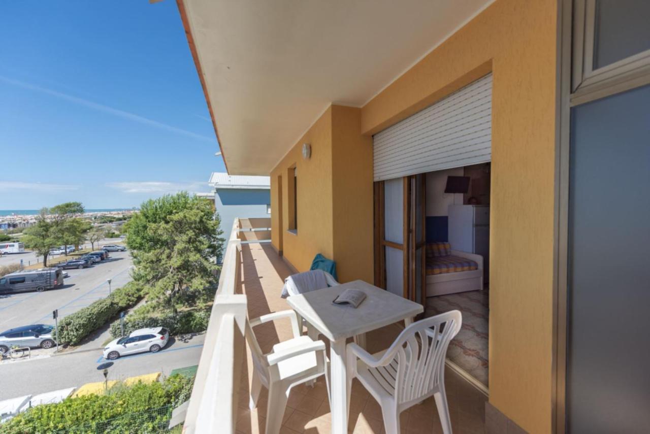 Condominio Carina Sud Bibione Eksteriør bilde