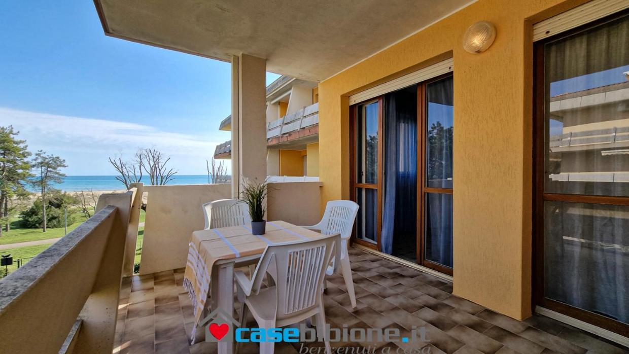 Condominio Carina Sud Bibione Eksteriør bilde